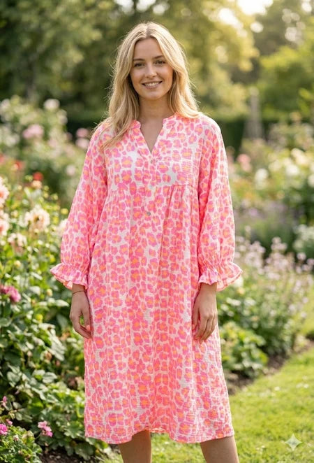 Lichte jurk met poffmouwen ( oversized)
